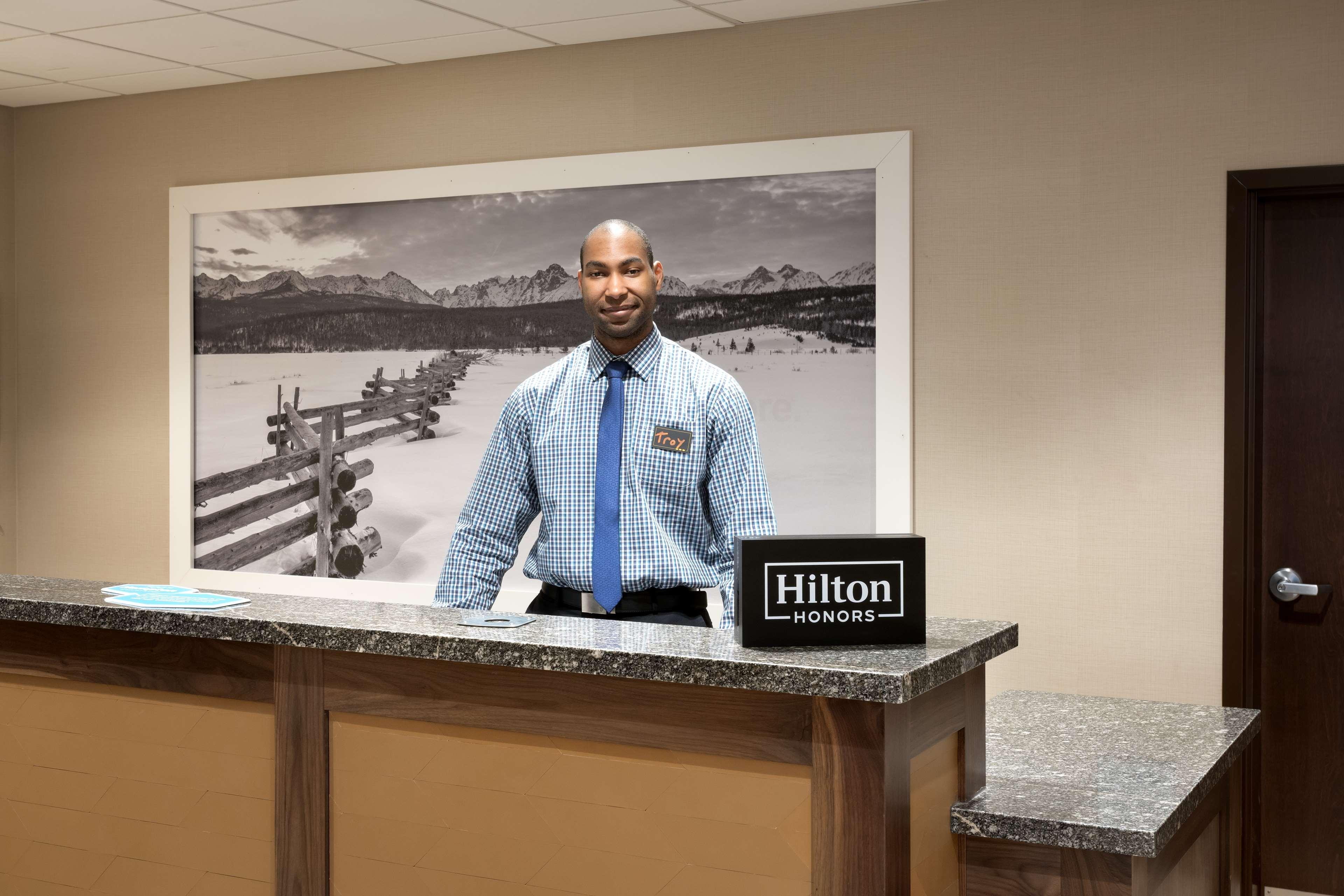Hampton Inn & Suites רקסבורג מראה חיצוני תמונה