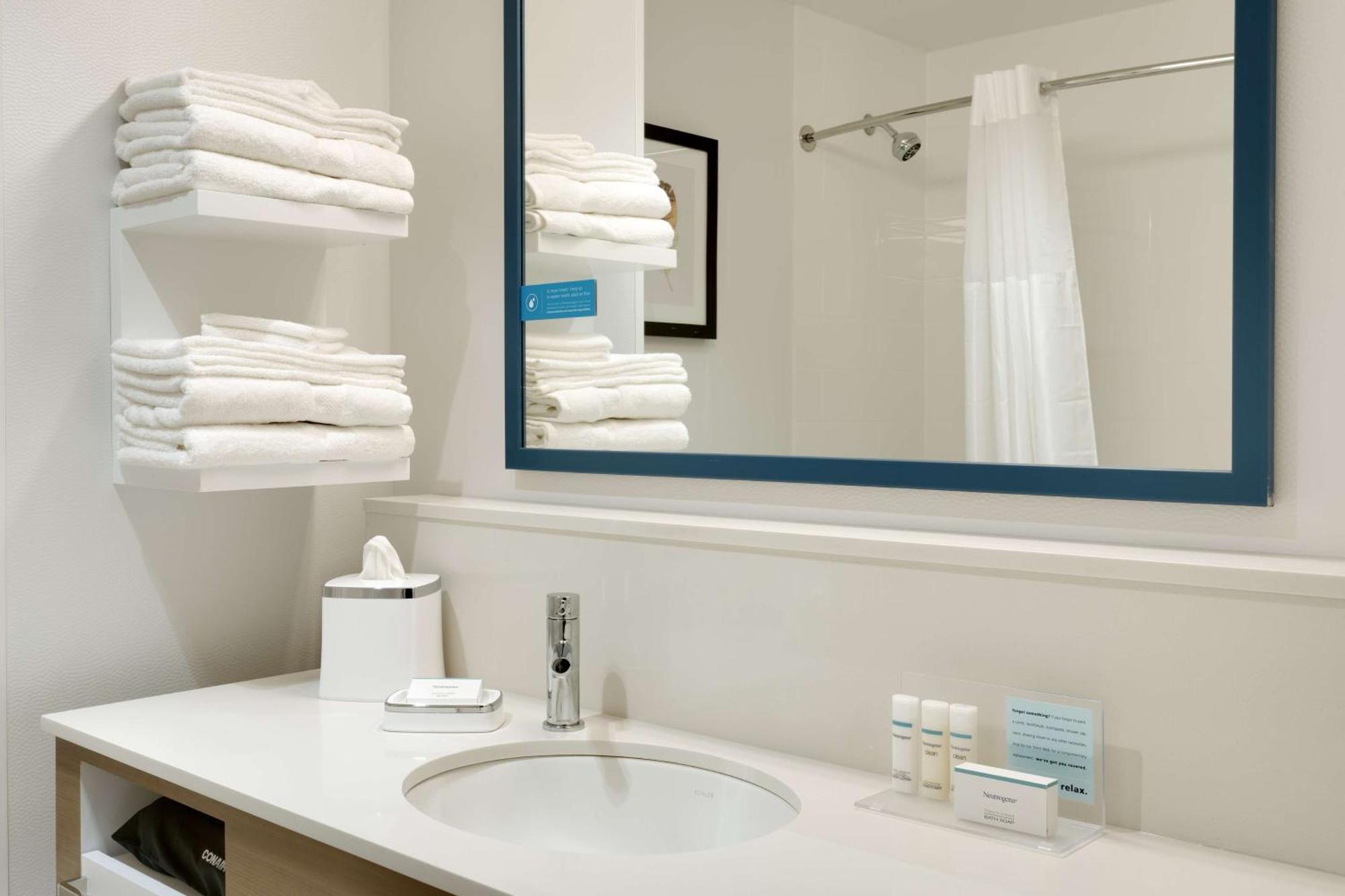 Hampton Inn & Suites רקסבורג מראה חיצוני תמונה