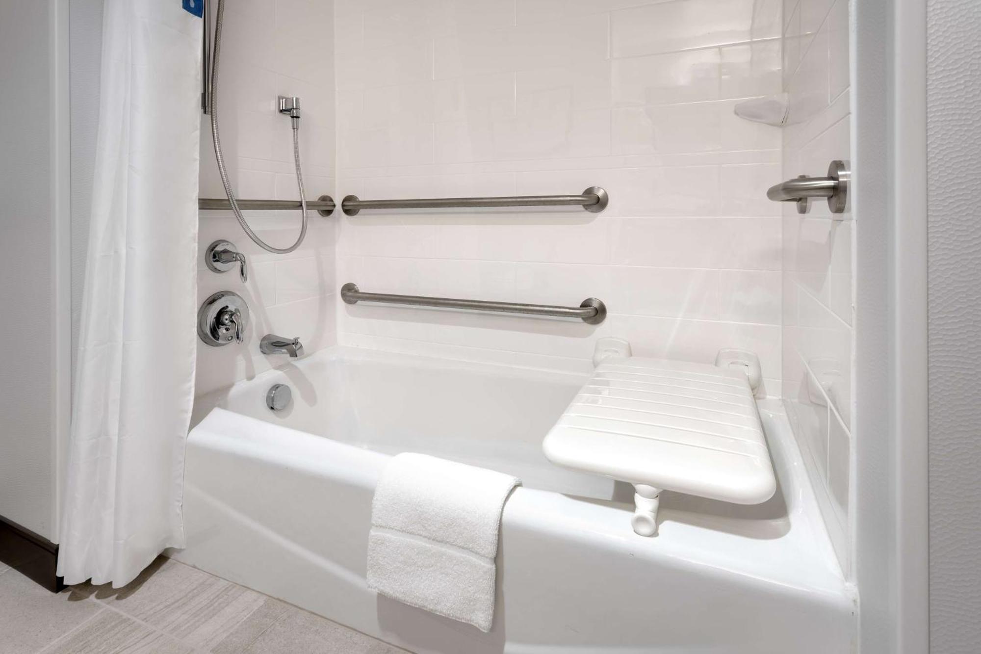 Hampton Inn & Suites רקסבורג מראה חיצוני תמונה